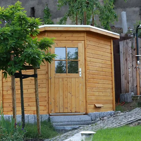 Ferienhof Gräfe - 3-Seiten Hof mit großem Garten, Pool&Sauna Meißen Exterior foto