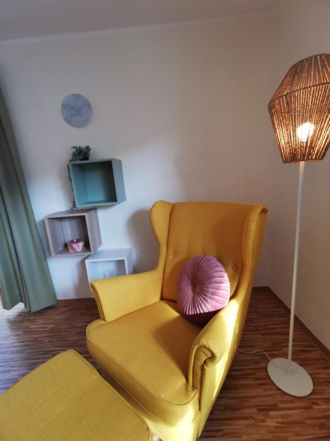 Gräfe - 3-seiten Hof Mit Großem Garten, Pool&sauna Apartment Meißen