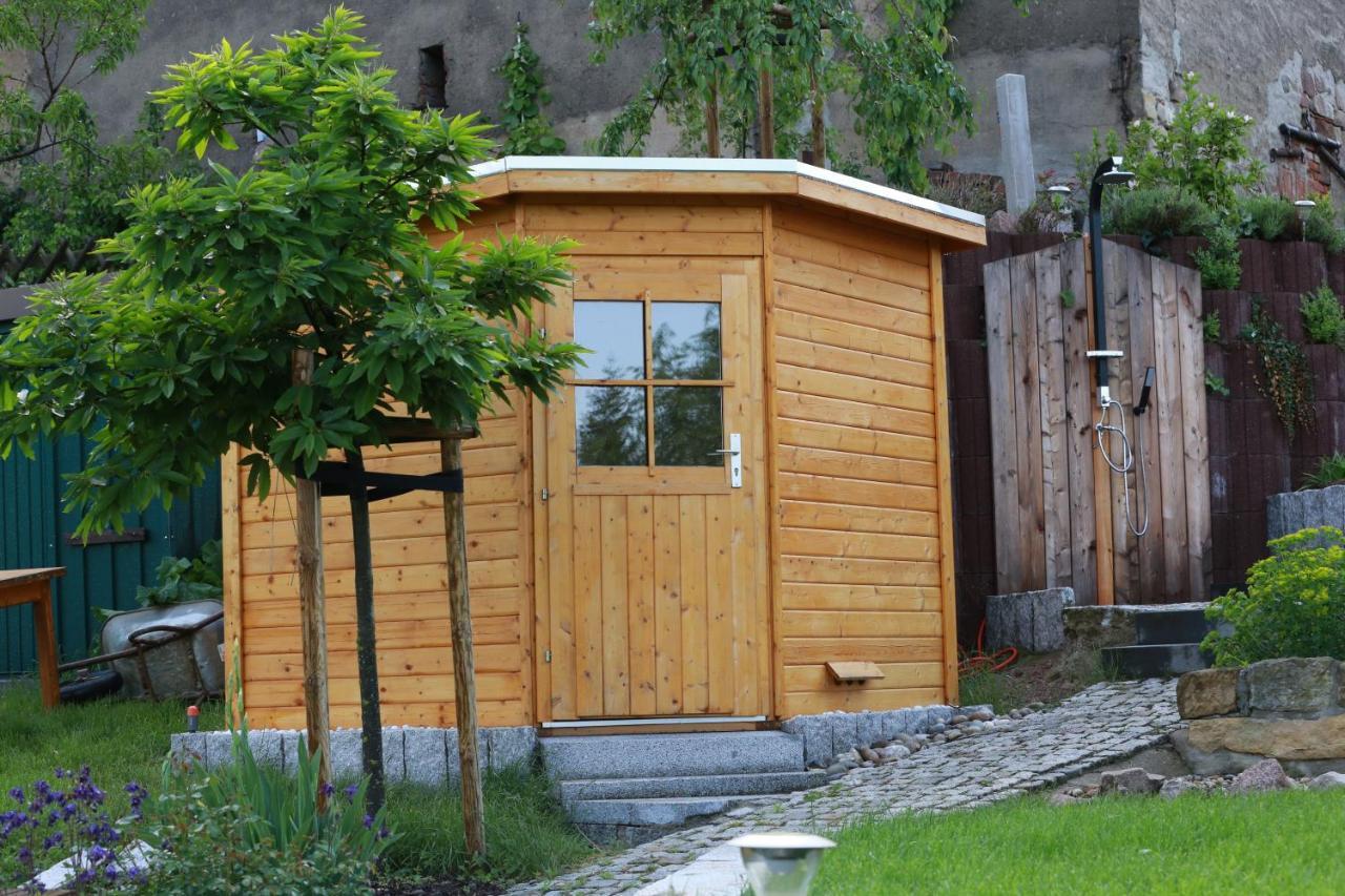 Gräfe - 3-seiten Hof Mit Großem Garten, Pool&sauna *