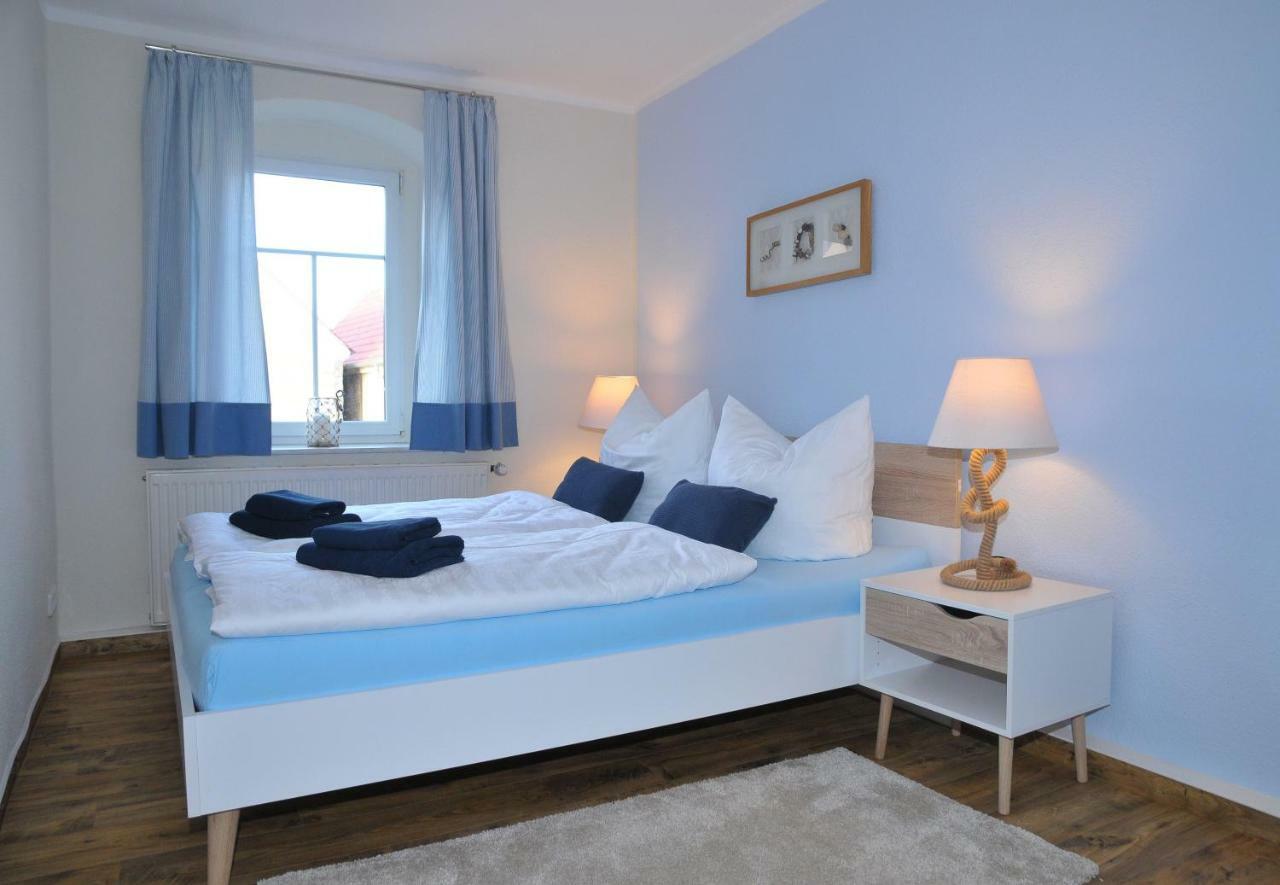 Apartment Gräfe - 3-seiten Hof Mit Großem Garten, Pool&sauna